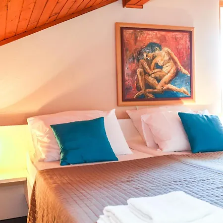 Sinka Zimmer 3 Hotel *