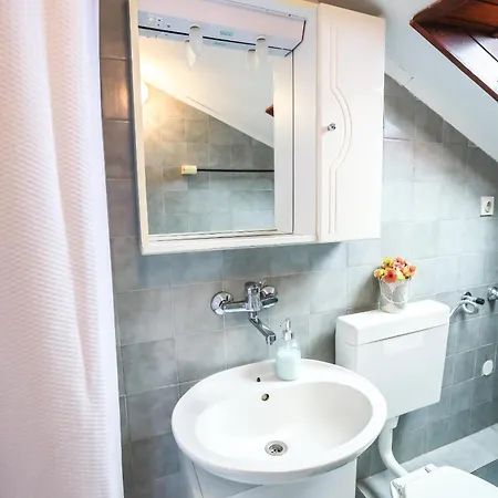 Sinka Zimmer 3 Hotel
