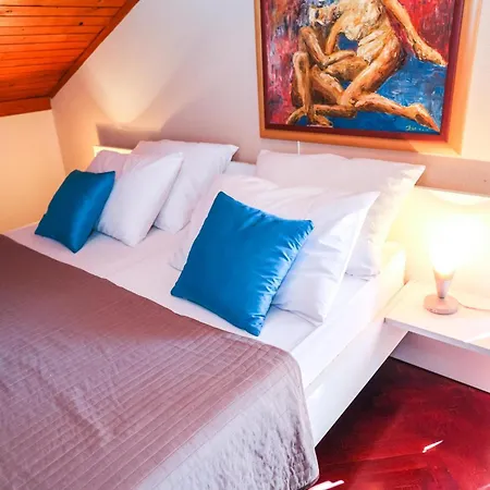 Hotel Sinka Zimmer 3 *