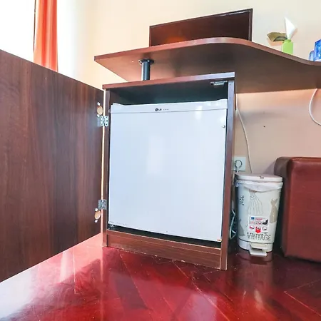 Sinka Zimmer 3 *